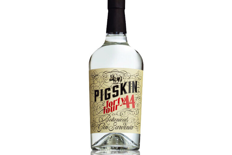 Pigskin 44 Gin